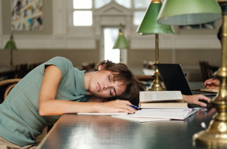 Hypersomnia pod lupou: kedy je nadmerná spavosť problém a prečo vzniká?
