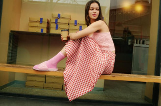 Ružové šľapky - očarujúci a ženský akcent v letnom stylingu