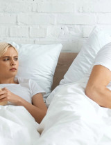 Keď malé tajomstvá znamenajú veľký problém: Čo je micro cheating?