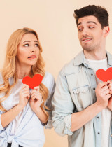 Prečo je dnes toľko ľudí single a randenie je vyčerpávajúcejšie ako práca? Odpoveď vás šokuje!