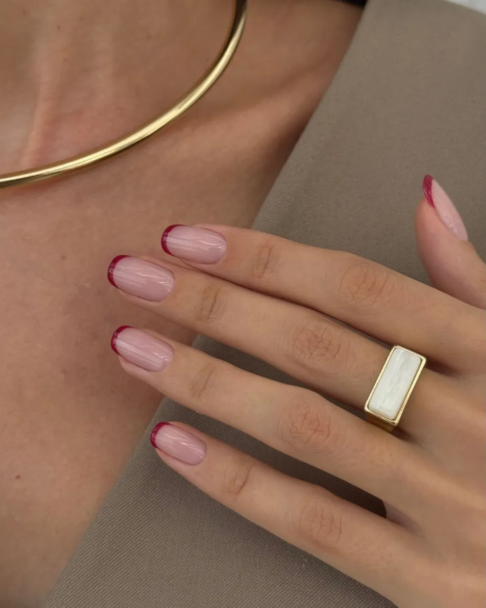 trendy francúzska manikúra