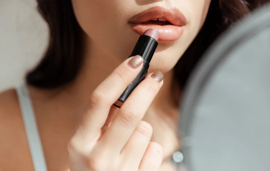 ako dosiahnuť plnšie pery