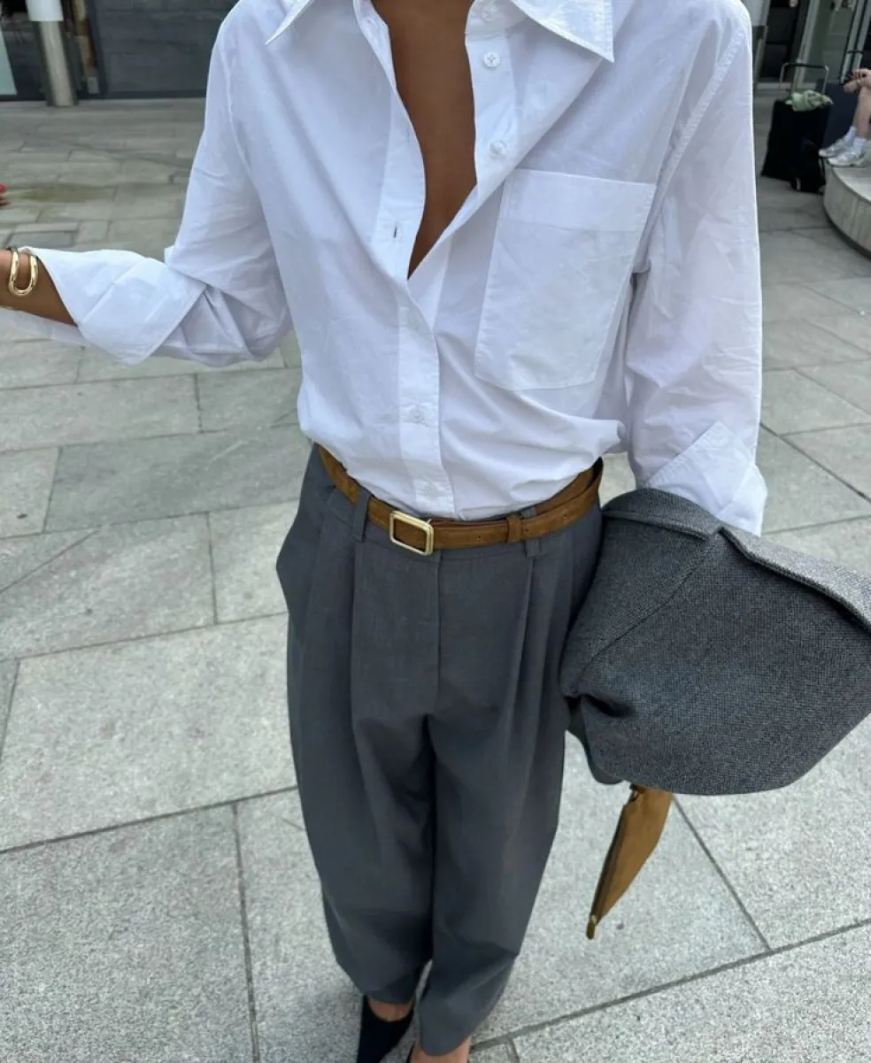 oversized košeľa v office outfite